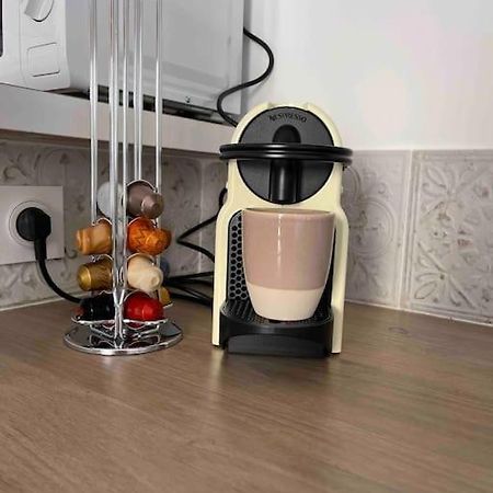 Maisonnette Avec Jardin A Ares Villa ภายนอก รูปภาพ