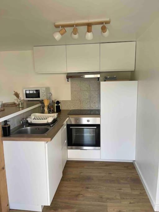 Maisonnette Avec Jardin A Ares Villa ภายนอก รูปภาพ
